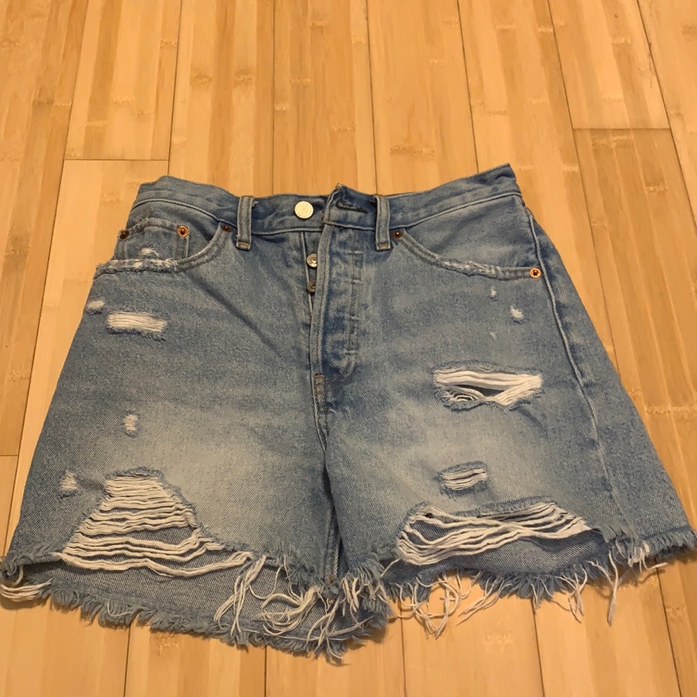 Abercrombie and finch denim shorts high rise 4’